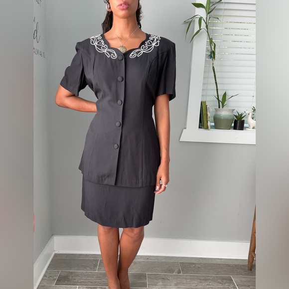 Vintage semi formal dress - Picture 2 of 4